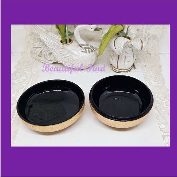 Tatcha Gold Round Trinket  Box - Picture 4 of 6